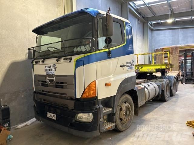 Hino 1ELPG-WPN Vetopöytäautot
