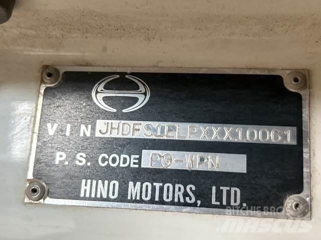 Hino 1ELPG-WPN Vetopöytäautot