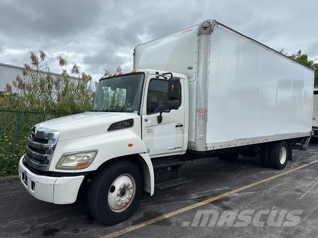 Hino 238 Umpikorikuorma-autot