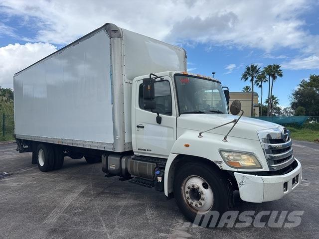 Hino 238 Umpikorikuorma-autot