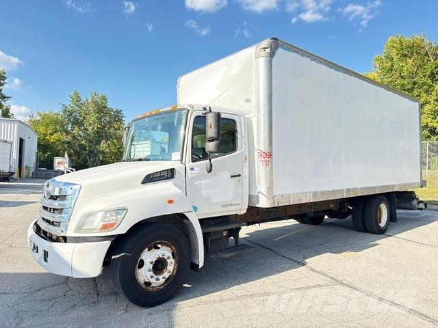 Hino 238 Umpikorikuorma-autot