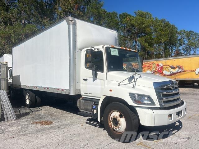 Hino 238 Umpikorikuorma-autot