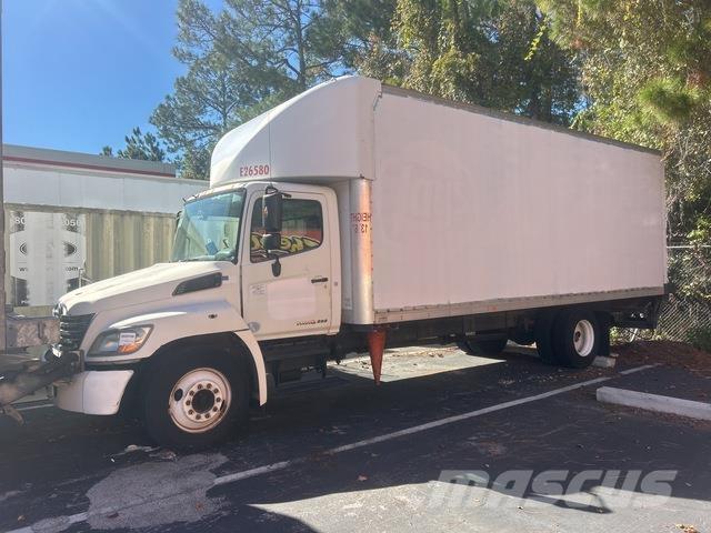 Hino 238 Umpikorikuorma-autot