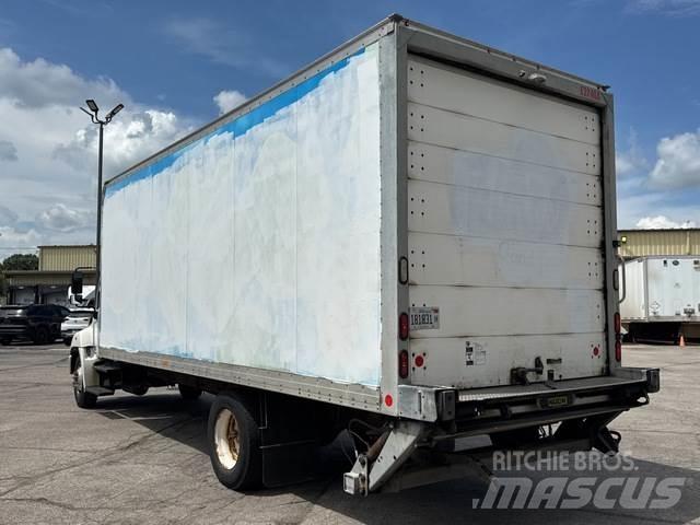 Hino 268 Umpikorikuorma-autot