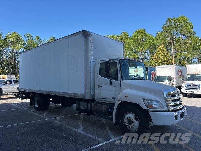 Hino 268 Umpikorikuorma-autot