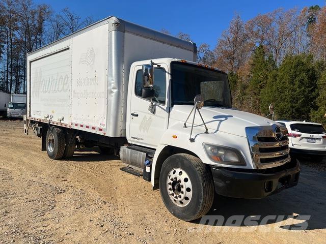 Hino 268 Umpikorikuorma-autot