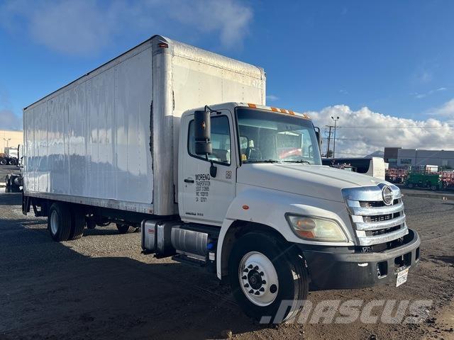 Hino 268 Umpikorikuorma-autot