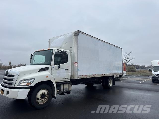 Hino 268 Umpikorikuorma-autot