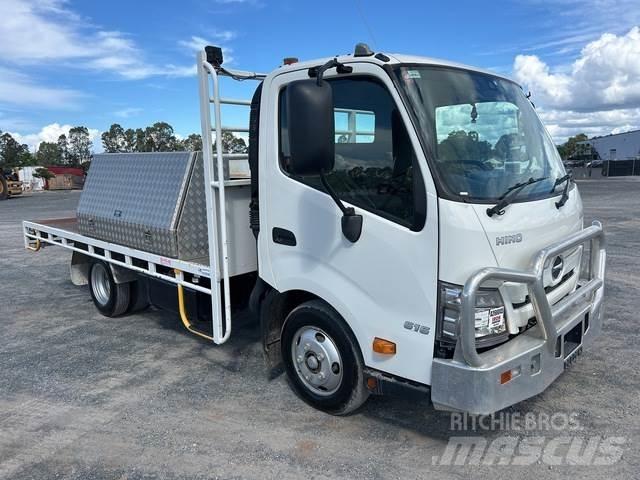 Hino 300 Lava-kuorma-autot
