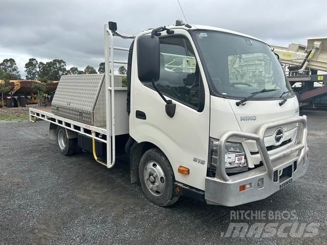 Hino 300 Lava-kuorma-autot