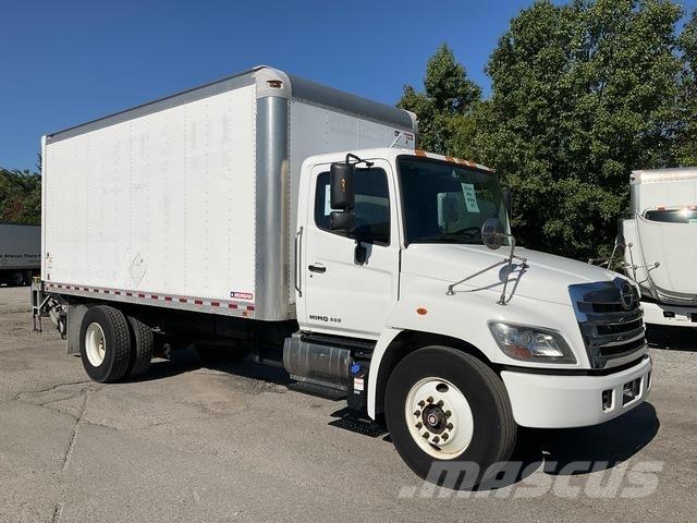 Hino 338 Umpikorikuorma-autot