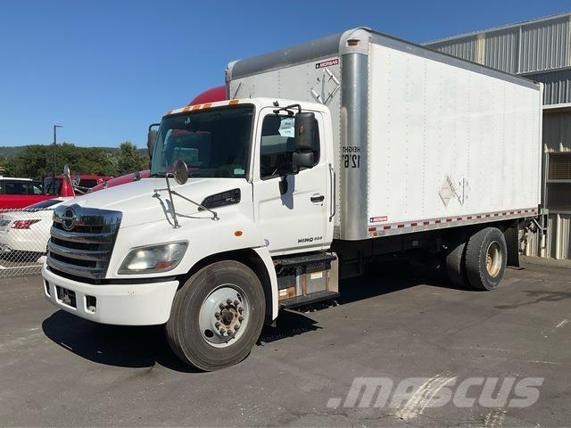 Hino 338 Umpikorikuorma-autot