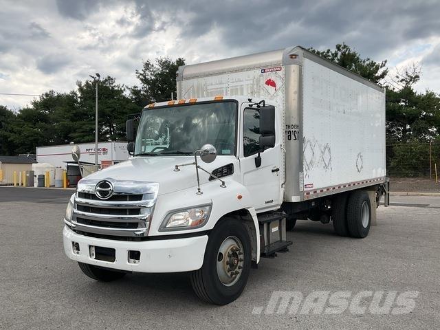 Hino 338 Umpikorikuorma-autot
