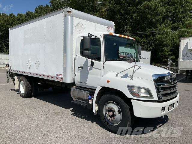 Hino 338 Umpikorikuorma-autot