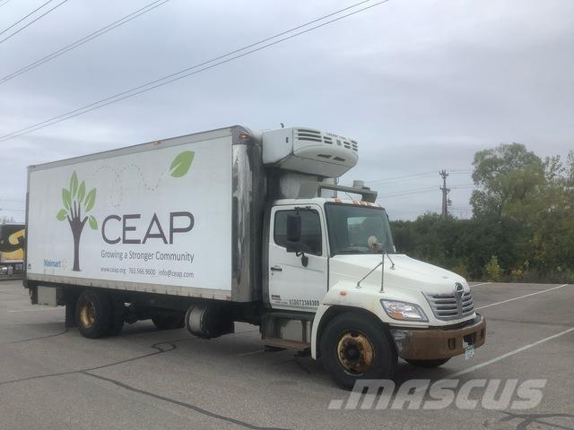 Hino 338 Kylmä-/Lämpökori kuorma-autot