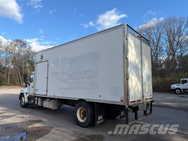 Hino 338 Umpikorikuorma-autot