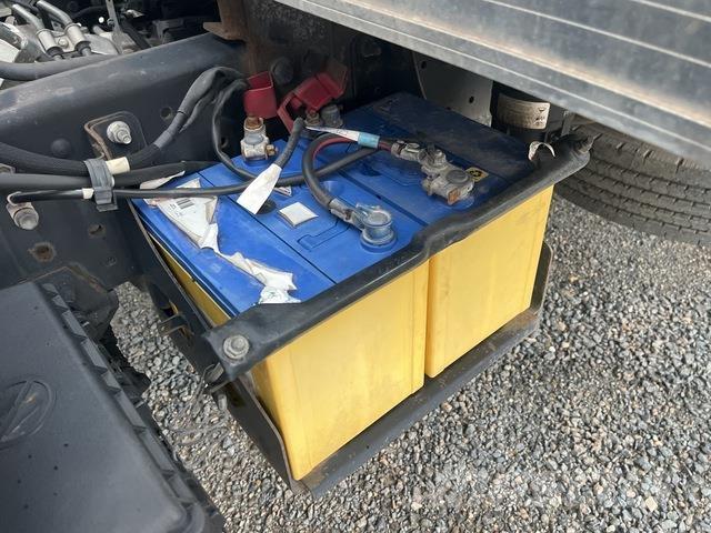 Hino 921 Umpikorikuorma-autot