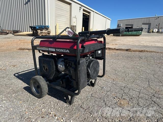 Honda EB 5000X Dieselgeneraattorit