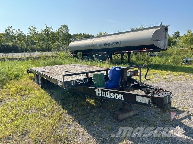 Hudson  Autonkuljetusperävaunut