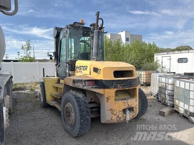 Hyster H210HD Maastotrukit