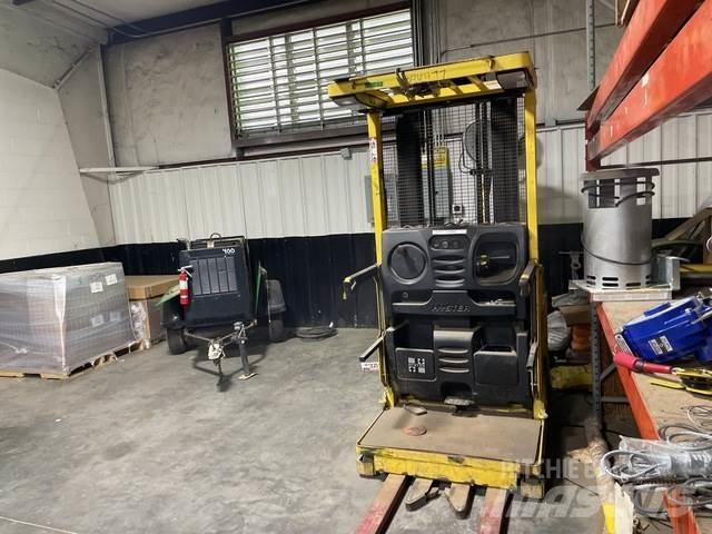 Hyster R30XMS Sähkötrukit