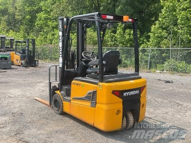 Hyundai 20BT-9 Sähkötrukit