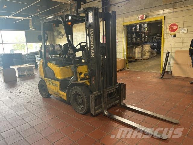 Hyundai 25L-7A Muut koneet
