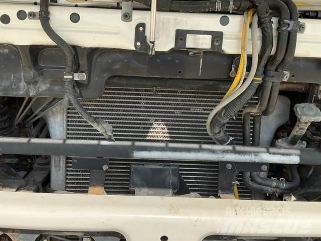 Isuzu CXH50T Betonipumppuautot