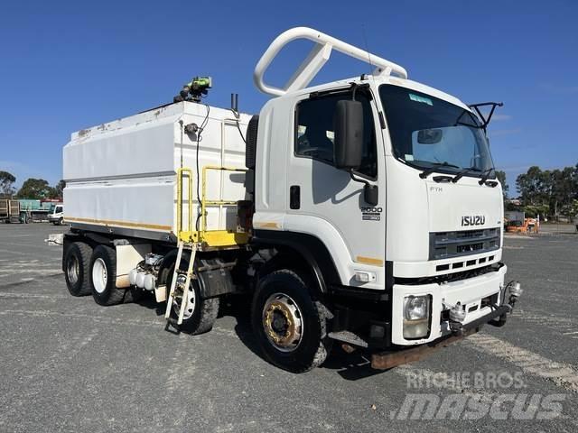 Isuzu FVH2000 Vesisäiliöautot