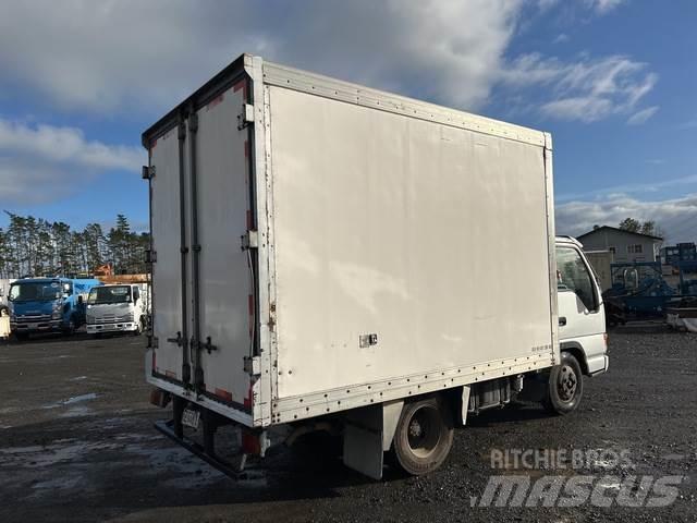 Isuzu NKR300s Muut koneet