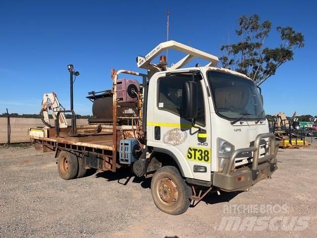 Isuzu NPS 300 Lava-kuorma-autot