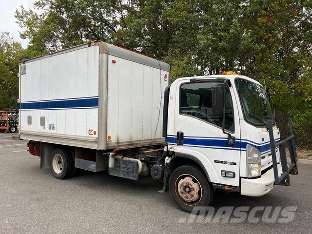 Isuzu NQR Umpikorikuorma-autot