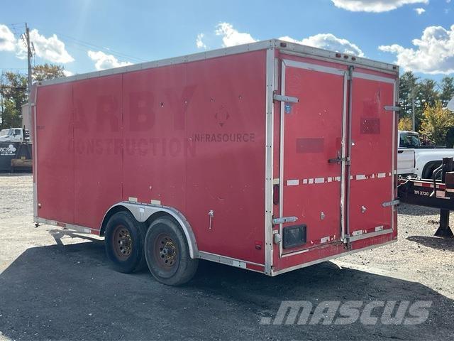  J&L Umpikoriperävaunut