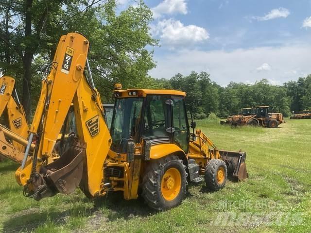 JCB 215 Kaivurikuormaajat