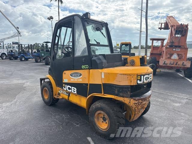 JCB 35D 4X4 T4 Kurottajat