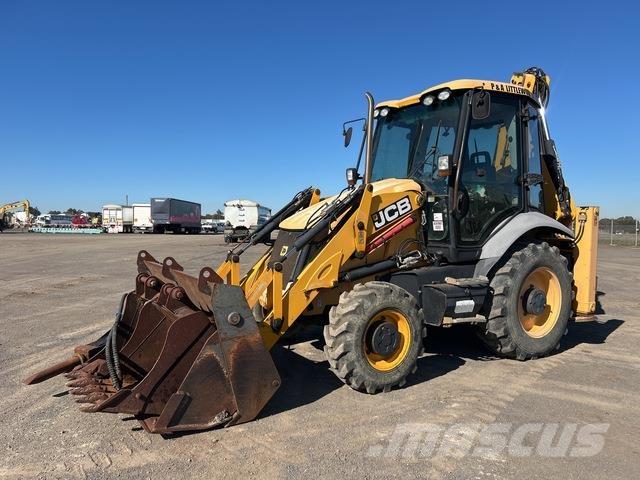 JCB 3CX Kaivurikuormaajat