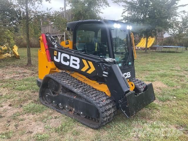 JCB 3TS-8T Liukuohjatut kuormaajat