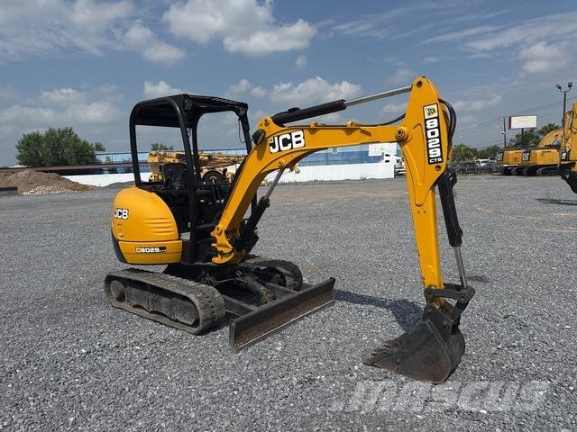 JCB 8029 CTS Telakaivukoneet