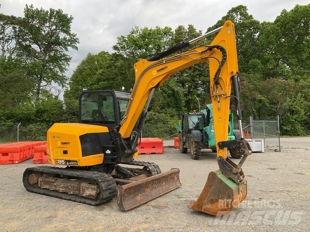 JCB 85Z Telakaivukoneet