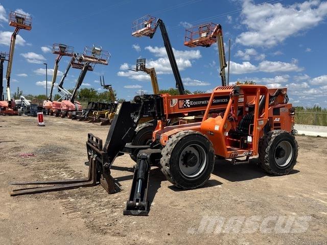 JLG 10054 Kurottajat
