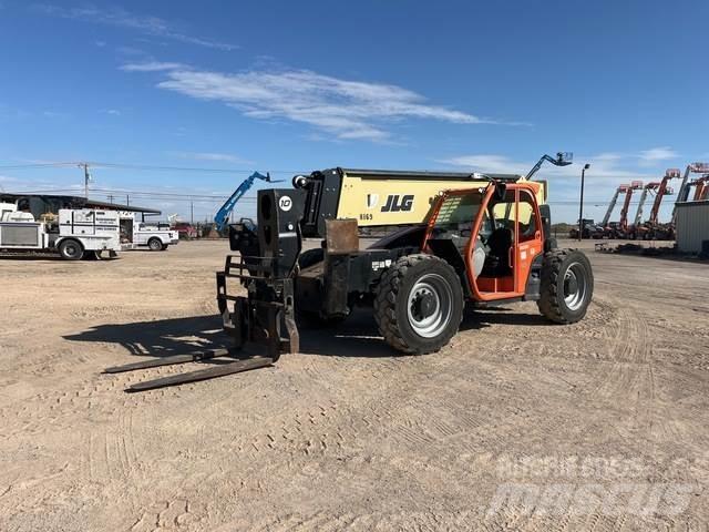 JLG 1055 Kurottajat