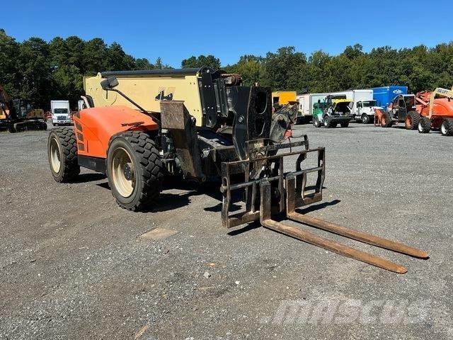 JLG 1055 Kurottajat