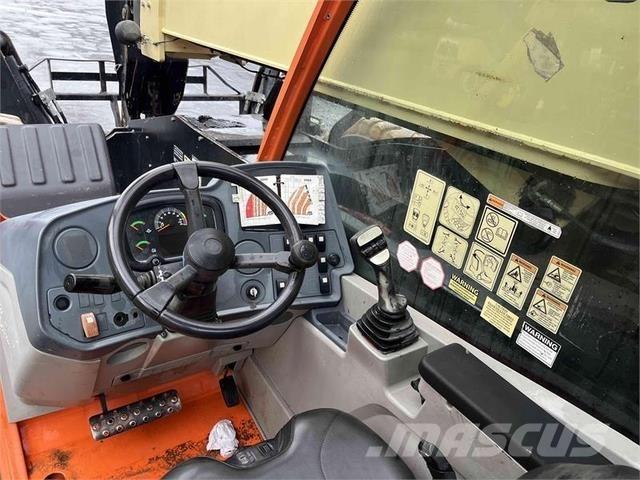 JLG 1055 Kurottajat