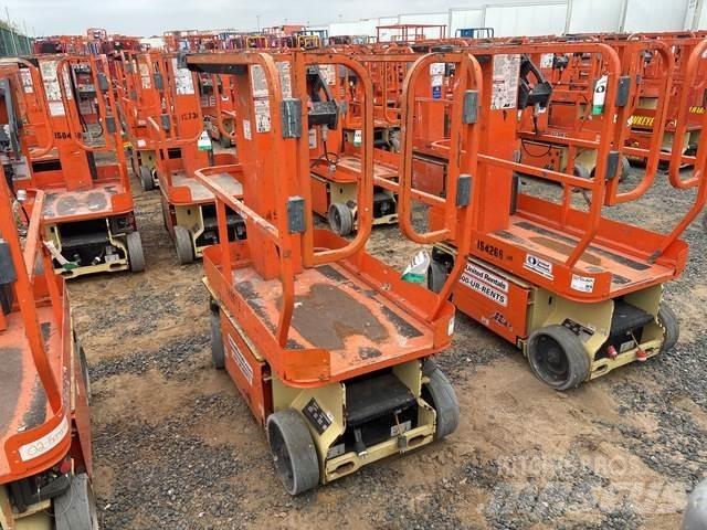 JLG 1230ES Henkilönostimet ja nostolaitteet