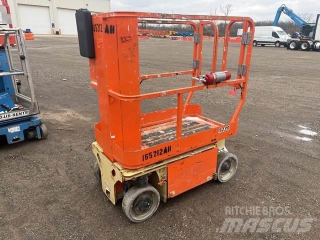 JLG 1230ES Henkilönostimet ja nostolaitteet