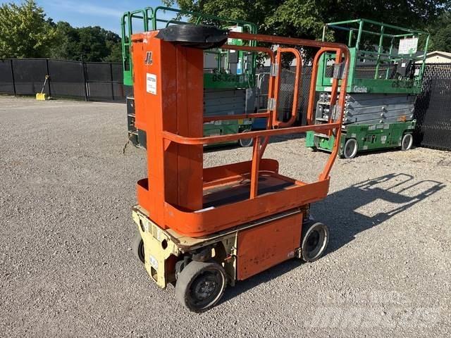 JLG 1230ES Henkilönostimet ja nostolaitteet