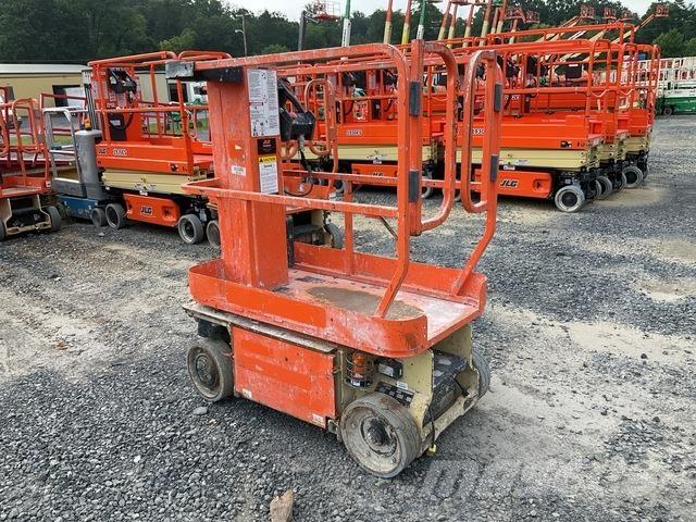 JLG 1230ES Henkilönostimet ja nostolaitteet