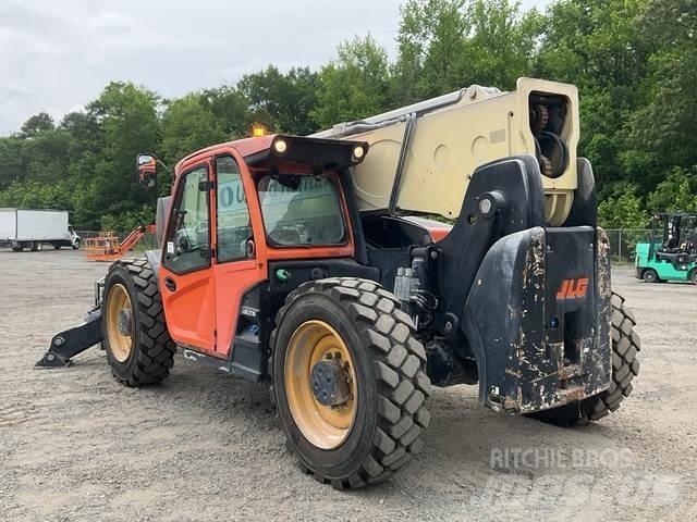 JLG 1255 Kurottajat