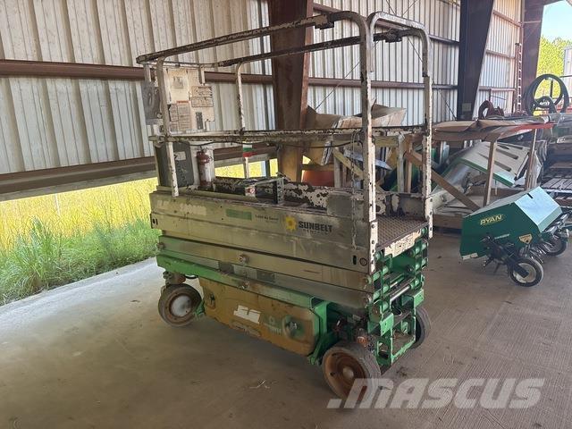 JLG 1930 ES Saksilavat