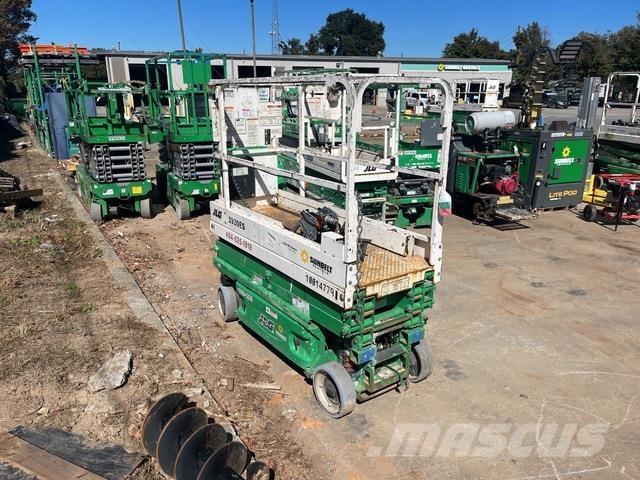 JLG 1930ES Saksilavat